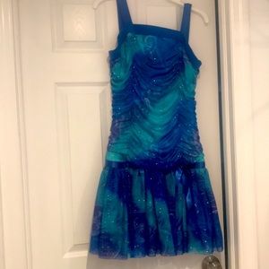 Girls dress plus size.